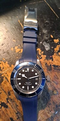 Taucher 41 mmAutomatik Tudor Hommage ETA 2836-2 swiss made dekoriert 100 m