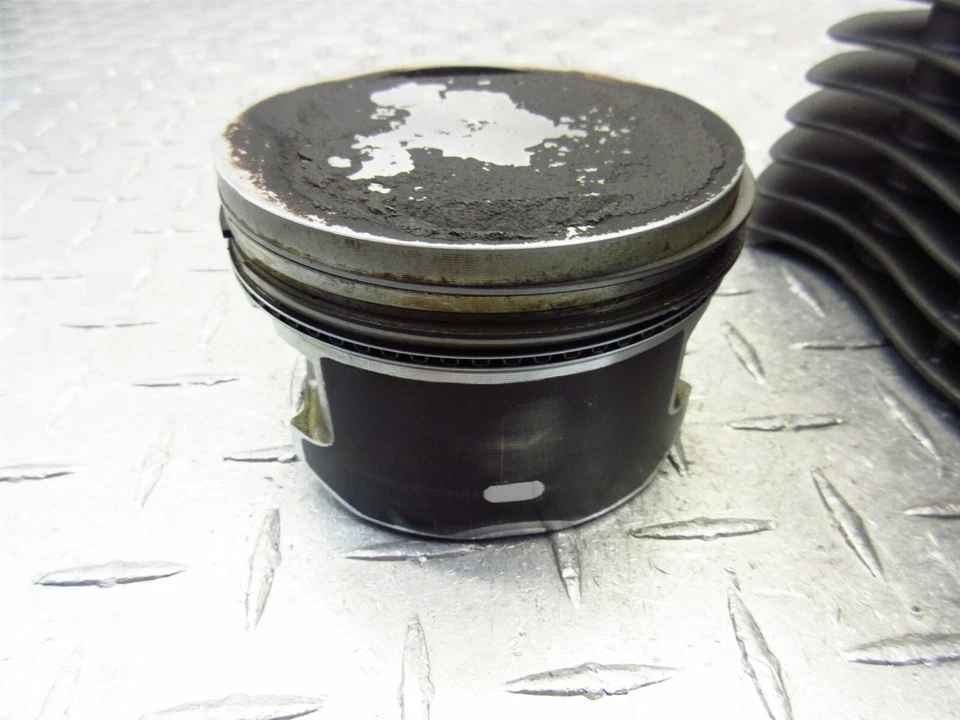 Harley-Davidson Nightster 2009 07-12 XL1200N cilindro trasero barril jarra pistón Foto 4 de 4