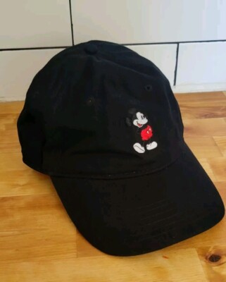 Walt Disney World Mickey Mouse Black Baseball Hat