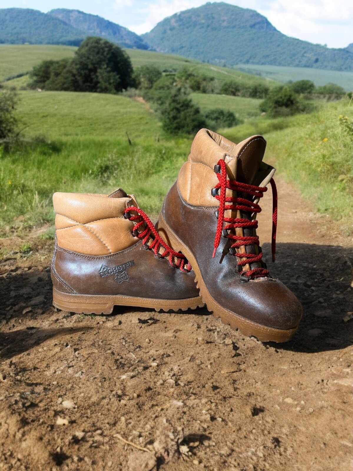 Botas de senderismo vintage Dachstein talla REINO UNIDO 9 EU 43