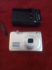 Nikon Coolpix S3100 Silver 14MP Digital Camera Tested Working