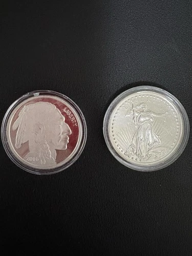 Two 1oz Silver Rounds: 1 Buffalo/Indian Head And 1 Lady Liberty, .999, 2oz total
