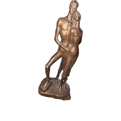 VINTAGE MODERNIST STYLE METAL 14'' STATUE OF AN EMBRACING COUPLE
