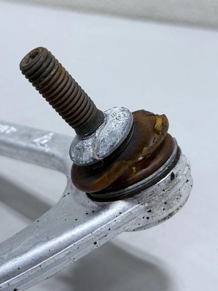 07-23 JAGUAR XK XKR TIPO F BRAZO DE CONTROL SUPERIOR LADO PASAJERO DELANTERO DERECHO OEM 3579 Foto 3 de 4