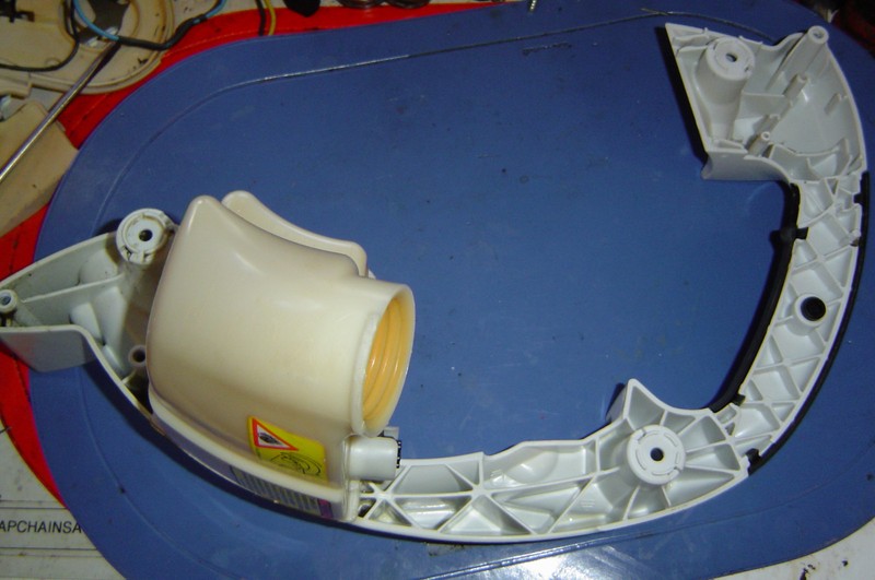 GAS TANK HANDLE HOUSING FOR STIHL BG86 BLOWER     ------  BIN 7050