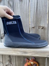 Delta Dive Scuba Boots Size 7 SM