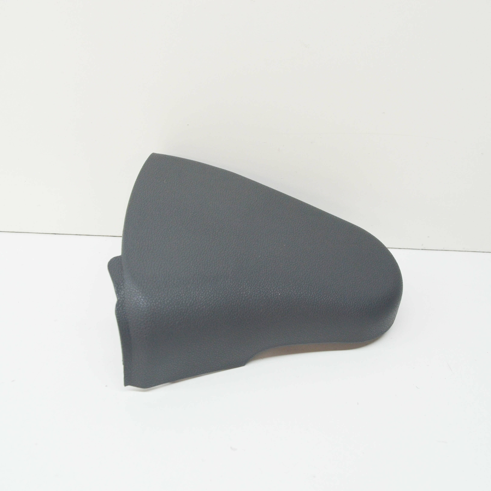 MB C W203 Front Seat Outside Top Right Cover A2099182430649B51