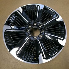 24 Cadillac Escalade Iq Oem Gm Original Factory Wheel Rim New Take Off