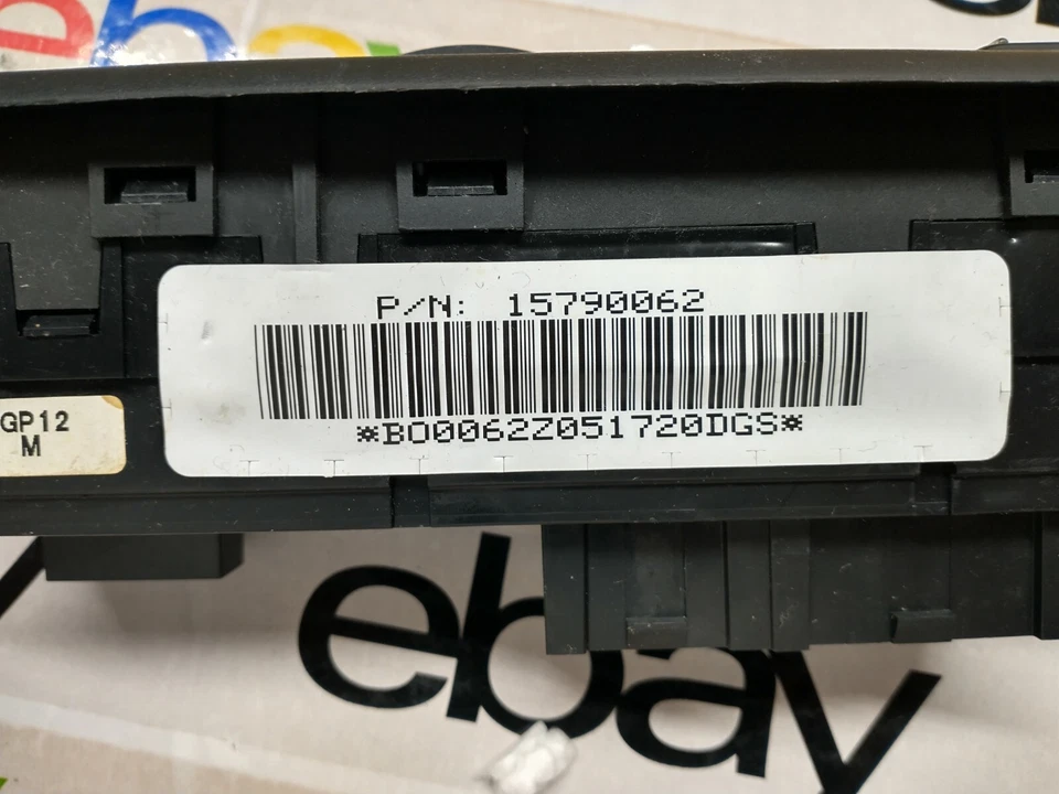 Interruptor ventana delantera derecha pasajero Saab 9-7X 2005 2006 2007 2008 2009 Foto 2 de 3