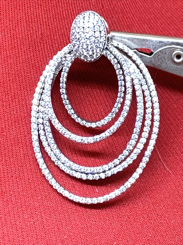 IMPORTANTI ORECCHINI PENDENTI , RICOPERTI TOTALMENTE DA ZIRCONI, IN ARGENTO 925 - Immagine 4 di 4