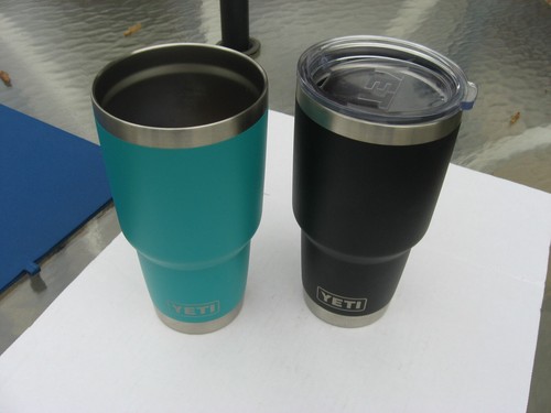YETI 🎁 Gift Set 2-Pack Set Rambler Wine Tumbler 10 Oz Navy NWT | eBay