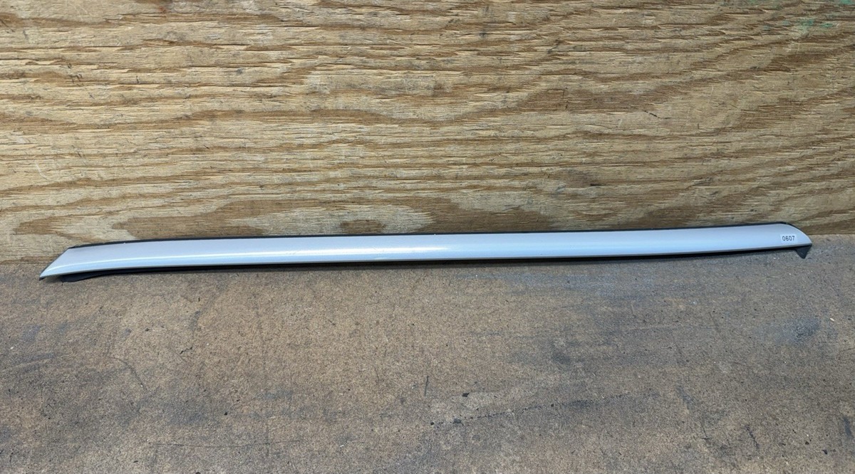2010 - 2017 Volvo XC60 Front Windshield Moulding Right Side OEM MY