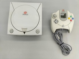 SEGA Dreamcast System Model No.HKT-3000 Console and Controller Used Excellent