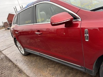 (LOCAL PICKUP ONLY) Passenger Front Door Electric Lower Side Moulding Fits 10-19