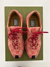 Gucci Run Sneaker Beige Hibiscus Monogram Gr....