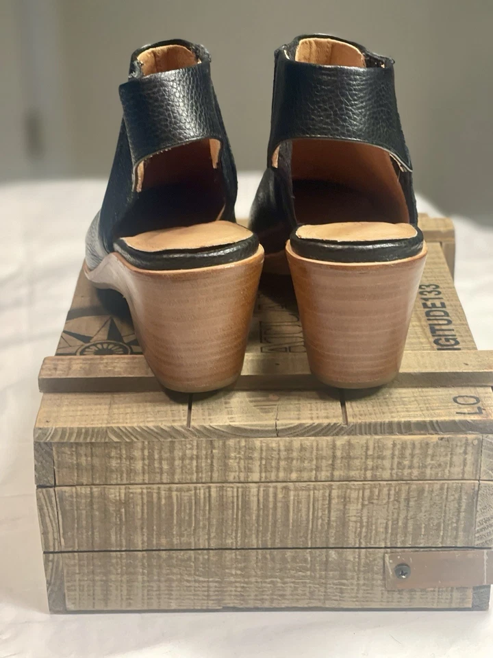 Botines de cuero negro con espalda abierta Gentle Souls Harlie Sling Back para mujer talla 6 Foto 3 de 4