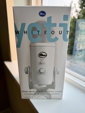 BLUE YETI Whiteout Professional Multi-Pattern USB Condenser Microphone