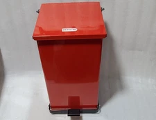 Detecto P-32R Medical Step-On Can Waste 32 Quart Red Hospital NEW.