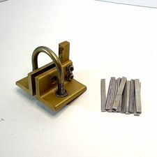 Vintage barrel clamp / gunsmithing barrel vise fixture with shims