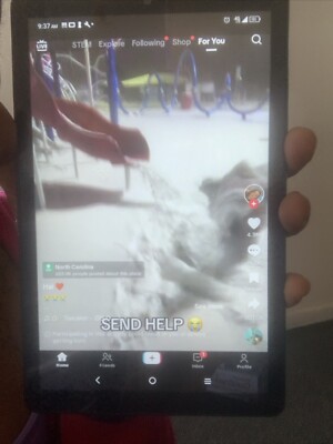 TCL TABLET WITH TIKTOK APP INSTALLED