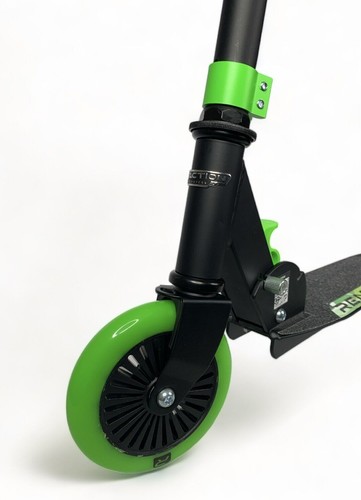 2-Wheel Kick Scooter For Kids With Grip Wheels, Adjustable & Flexible Handlebars - Picture 29 of 31