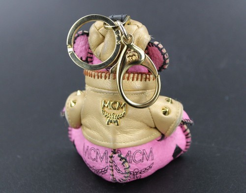 MCM Anhänger Bär pink mit Nieten Lederjacke für Tasche Shopper Schlüsselanhänger - Bild 4 von 8