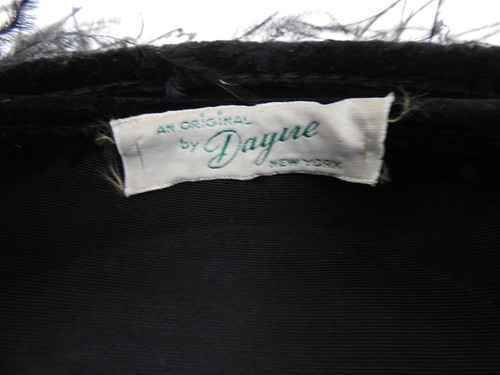 Vtg Black Velvet Ostrich Hat Dayire Orig NY 1930's Avant Garde One Size Fits - Picture 10 of 11