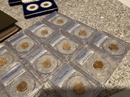 Dansco Album w 105 Lincoln Cents 1900's + 16ea PCGS graded Pennies + more! - Picture 5 of 19