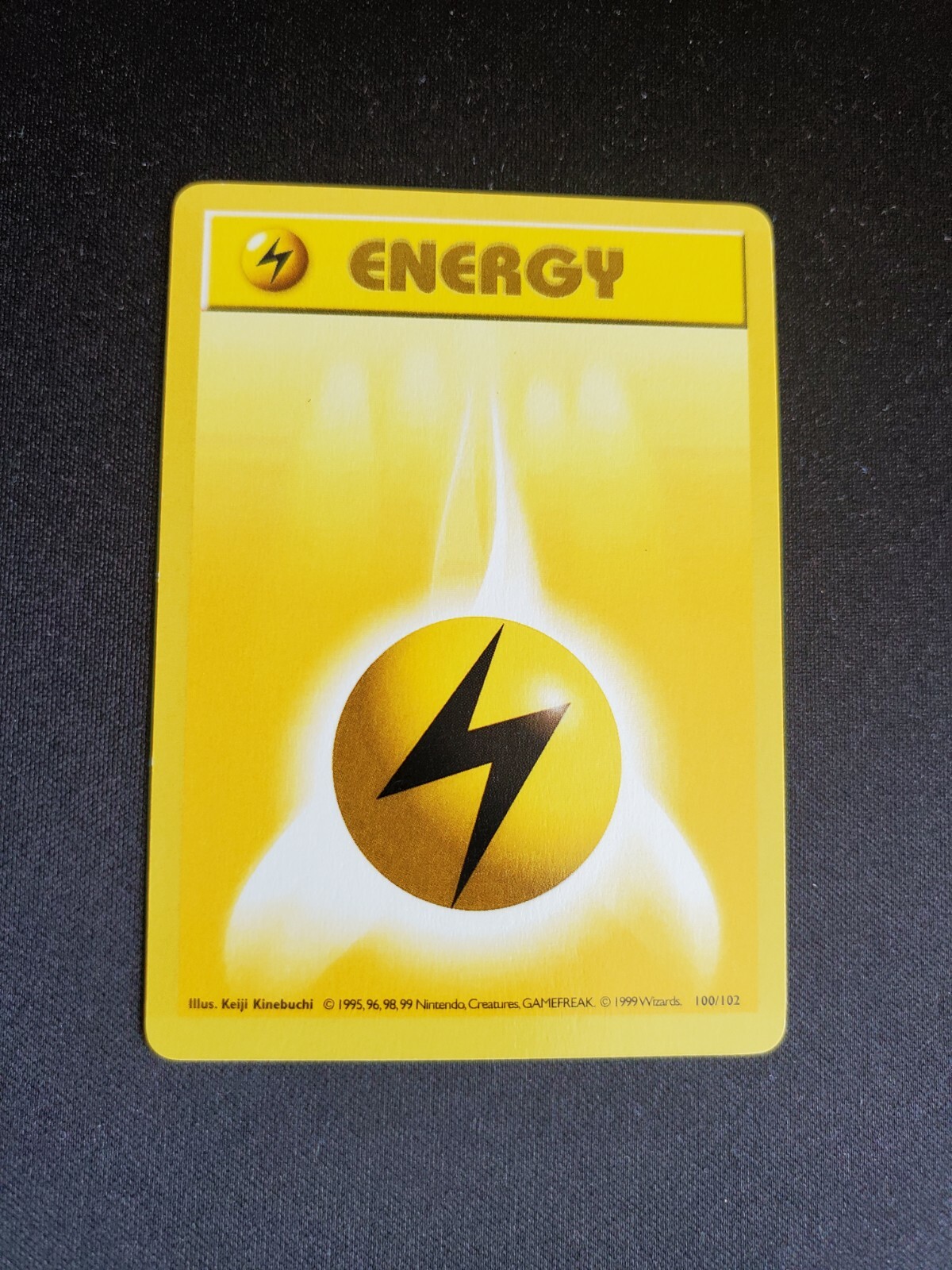 Lightning Energy -1999 Vintage WOTC Pokemon Base Set SHADOWLESS #100/102 - NM
