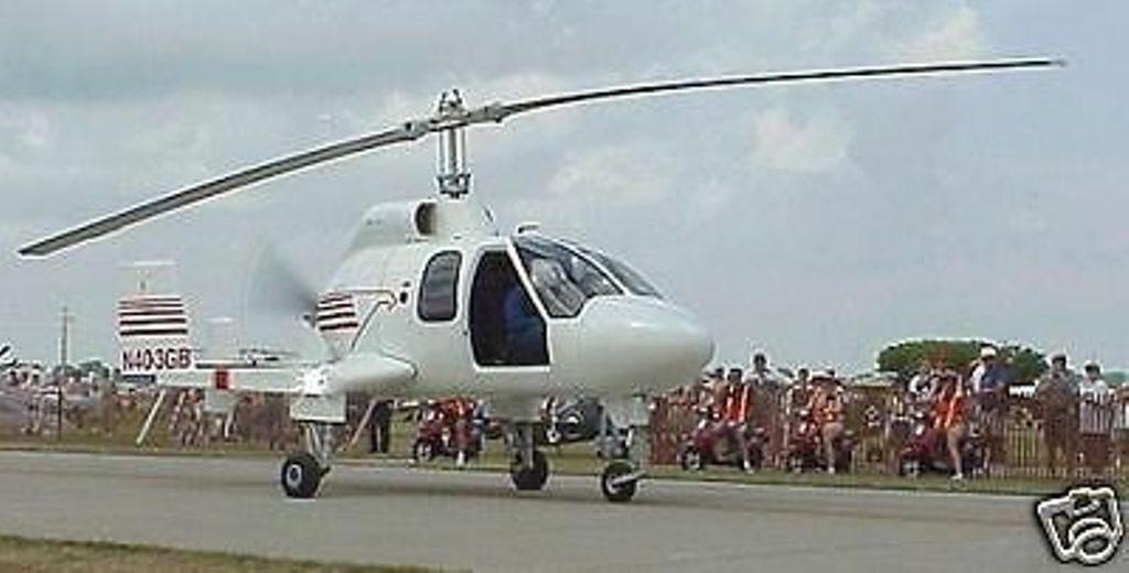 Hawk 4 Gyroplane Groen GBA Airplane Desktop Wood Model Regular Free