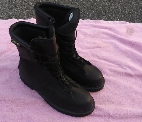 Rocky Gore-Tex Men's Black Leather Boots NEW Sz 8 EW - Bild 1 von 7
