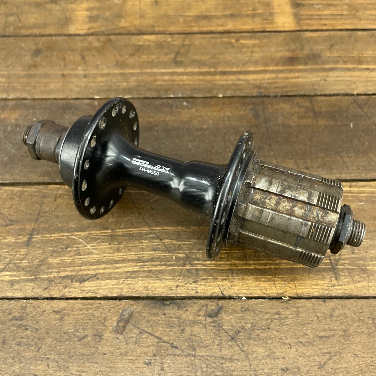 Vintage Shimano Deore LX Rear Hub HB-M560 135 32 Hole 7s 90s MTB