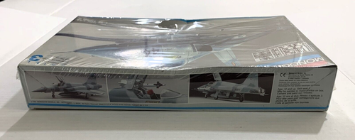 Monogram 5470 HIGH TECH F-5E TIGER II MODEL KIT 1:48 1/48 NEW Sealed Box-NotMint - Picture 5 of 11