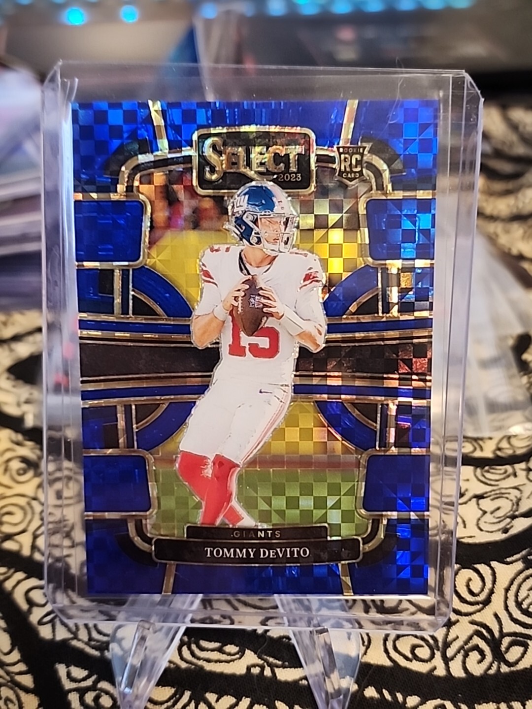 2023 Panini Select Tommy DeVito Concourse Blue RC /199 #73 Giants