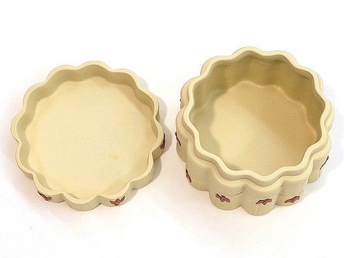 Wedgwood Yellow Jasperware Terracotta Relief Bamboo Pattern Trinket Box 196 - Picture 3 of 4