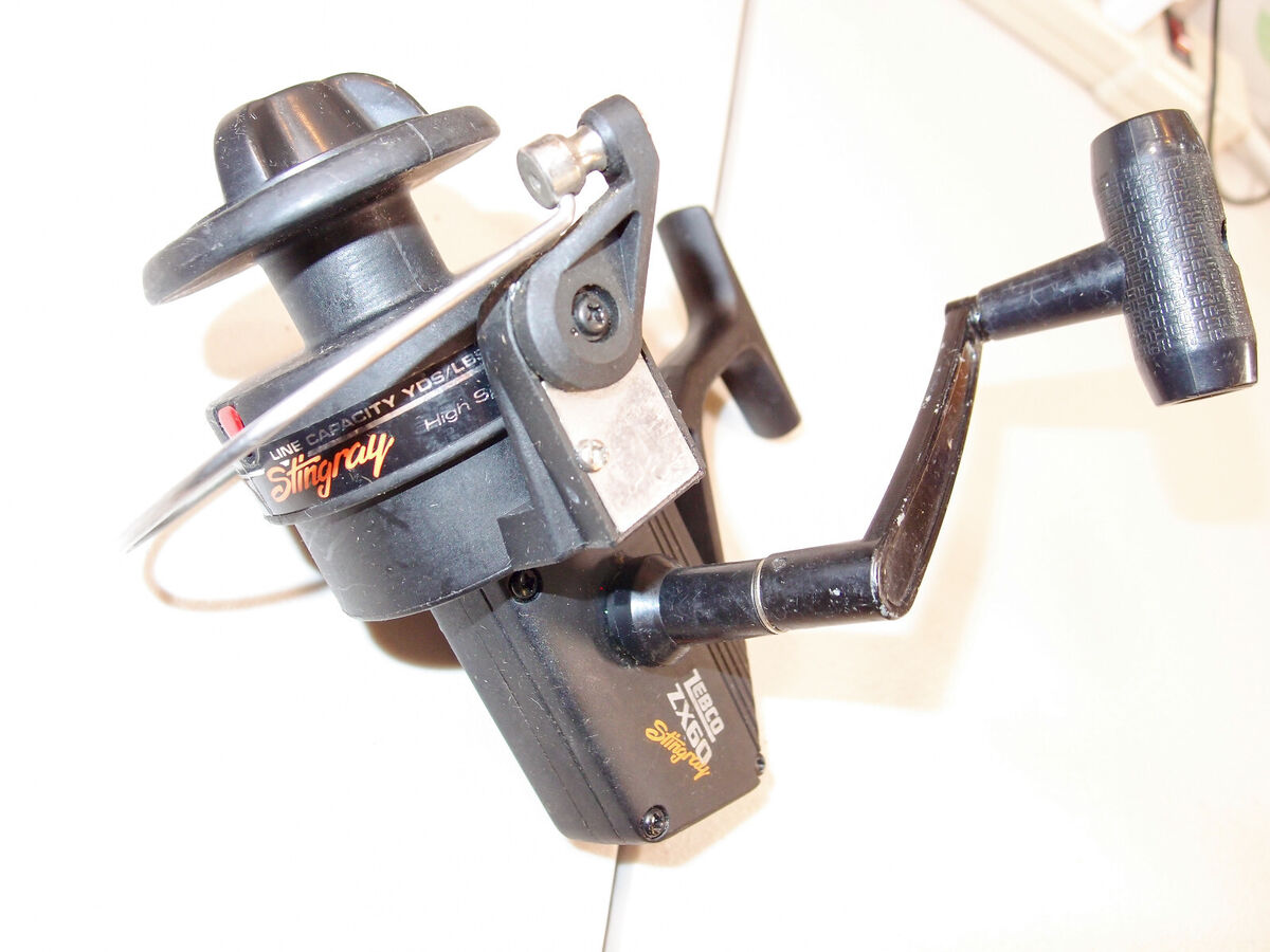 Zebco ZX60 Stingray large spinning reel; graphite; excellent Zebco ZX60 Stingray large spinning reel; graphite; excellent