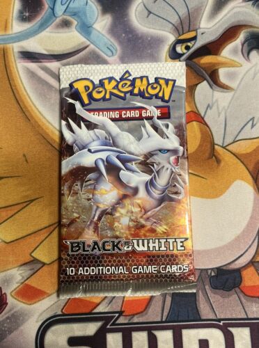 Pokémon Card Black & White Base Set Booster Pack Factory Sealed Reshiram Art TCG - Picture 1 of 2