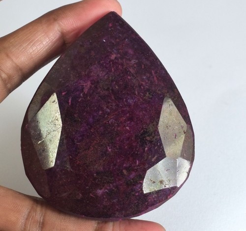 Afrikanischer großer roter Rubin natürlich 1185 Kt/71 mm Birne lose Edelstein Neuware - Bild 2 von 7