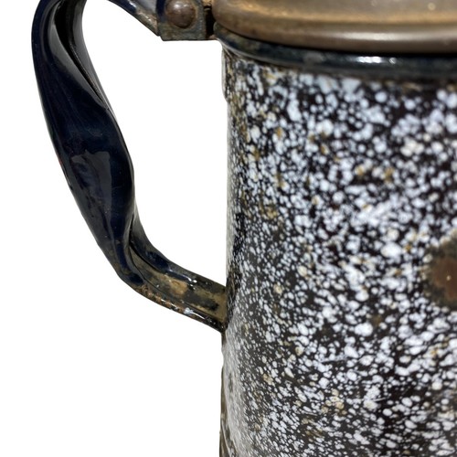 Early Primitive Gray Agate Enamel Ware Coffee Pot Pitcher Camping Fire w/Lid - Picture 6 of 12