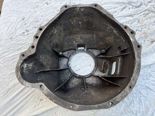 1965-1973 Ford 302 289 6 Bolt 164T 4 Speed Bell Housing C5AA-6394-B Shelby Boss - Picture 4 of 5