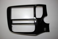 2015 MITSUBISHI OUTLANDER PHEV / CENTRAL DASHBOARD FASCIA TRIM 8002B295 / 476