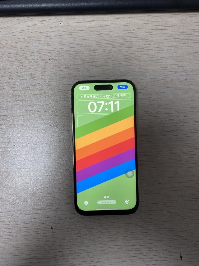 Foto 23 di 32