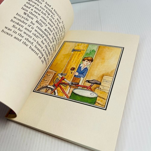 Billy's Bicycle (Colour Cubs S.), Blyton, Enid - Picture 5 of 6