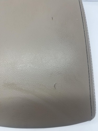 2008 Hyundai Sonata Console Lid - Picture 3 of 4