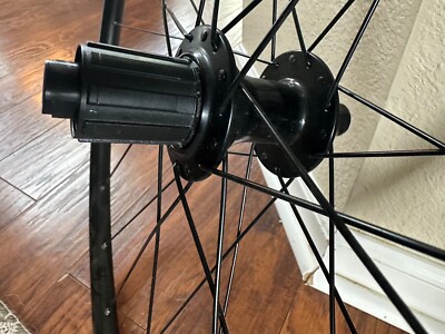 Bontrager Affinity TLR センターロック Bontrager Affinity TLR Road Bike Center Lock Disc Brake