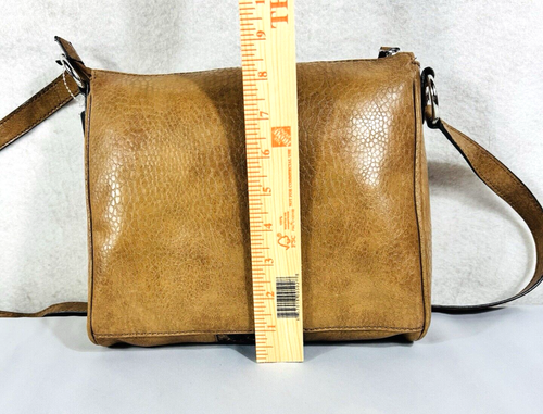 Guess Crossbody Tan Leopard Inlay Monarch Handbag Tan - Picture 10 of 11