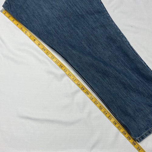 Carhartt Jeans Adult 44” X 30” Blue Denim Traditional Fit Straight Leg Men's - Picture 5 of 10