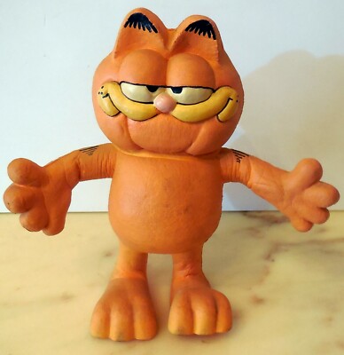 Garfield ベッドで寝るフィギュア 1978年製 b88f2c2f-7530-4474-83e6-