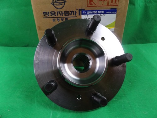 GENUINE MERCEDES BENZ MB VAN MB100 & MB140 SERIES PETROL & DIESEL FRONT HUB ASSY - Picture 2 of 2