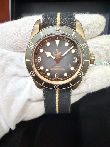 2026 New Tudor Black Bay Bronze Nato 5/26 Ref# 79250BA